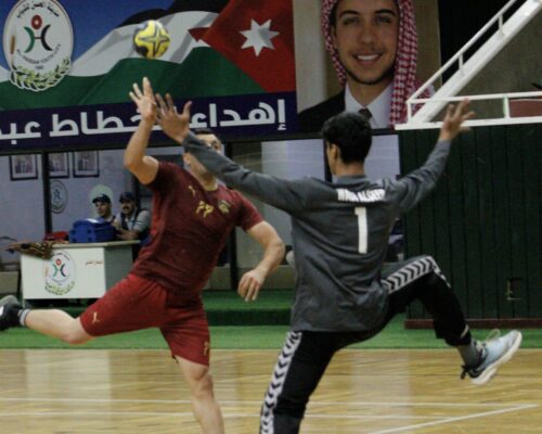 خمسة انتصارات في الجولة الأولى بالدوري التصنيفي لكرة اليد